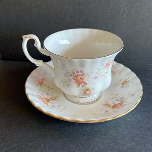 Royal Albert Bone China England Peach Rose